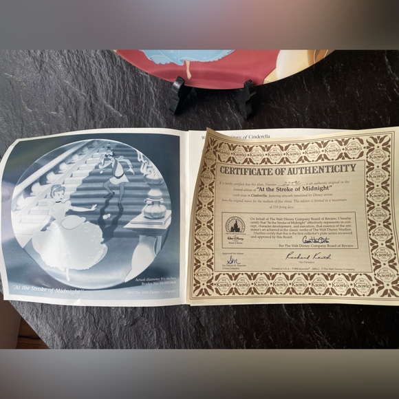 Walt Disney « Cinderella » Collector plate - At The Stroke Of Midnight - Picture 4 of 6